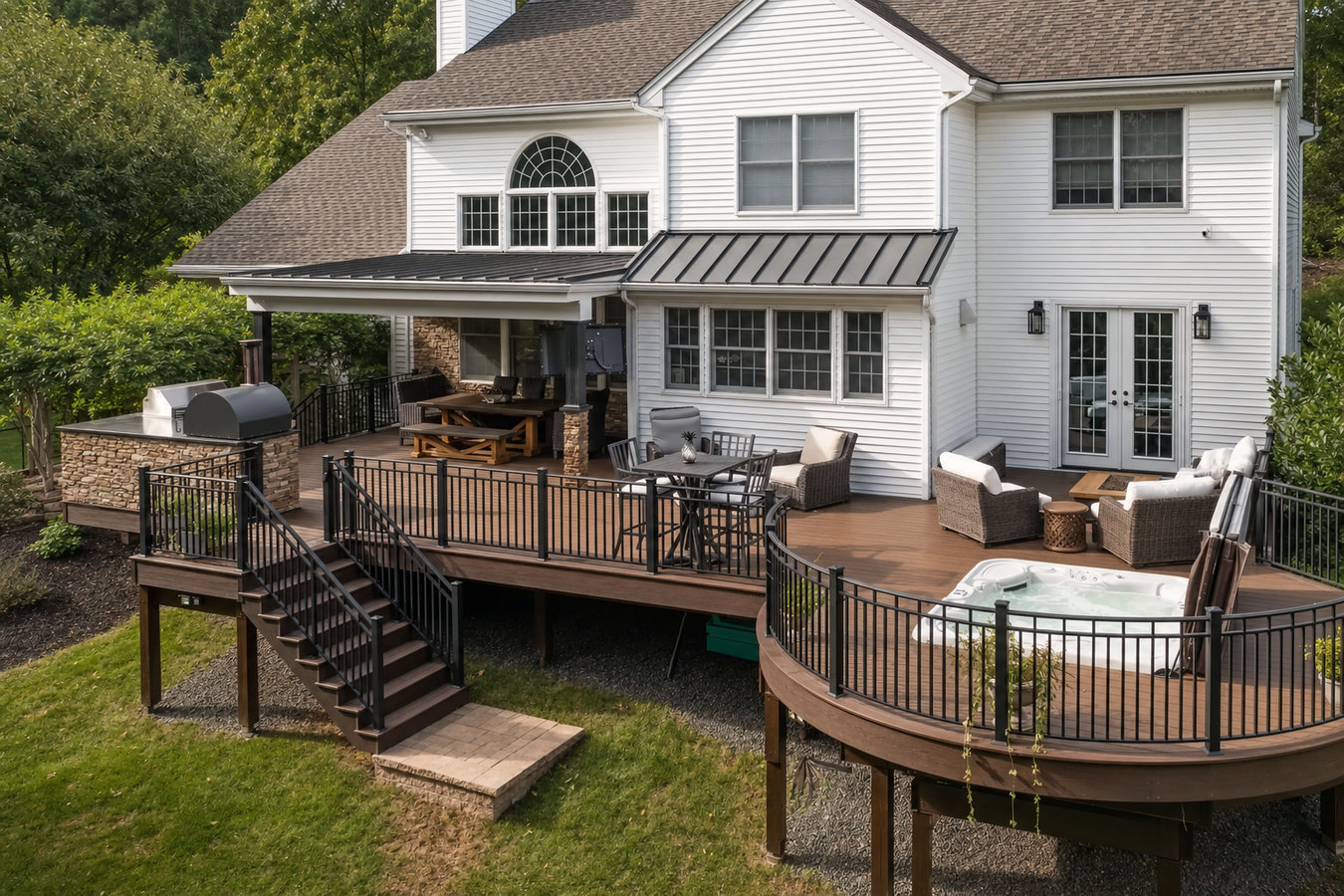 Deck Builder services in Daytona Beach, FL